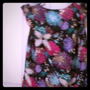 J CREW NWT size 6 printed sleeve less top